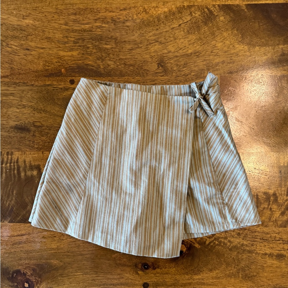 Zara Kids Olive and brown Striped Wrap Skort with Side Bow and zipper